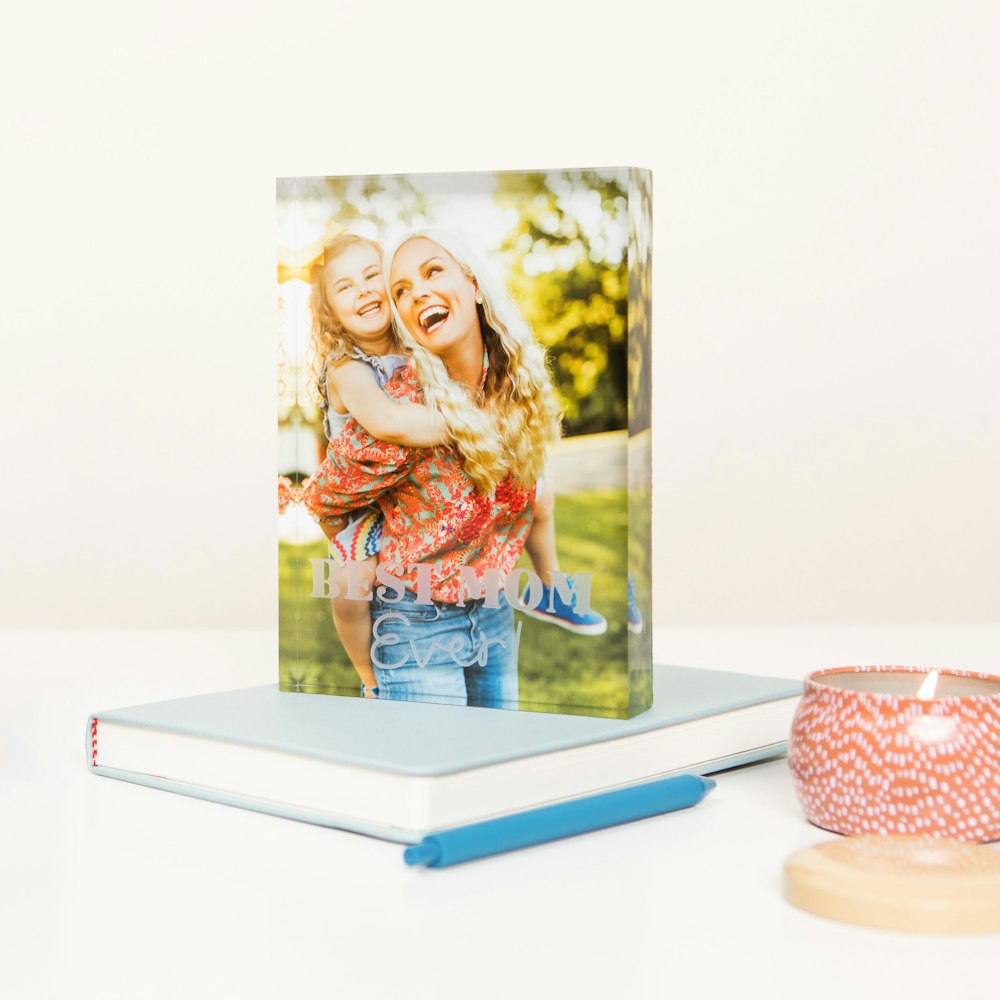 WHCC 2022 Mothers Day 01 Acrylic Blocks Horizontal