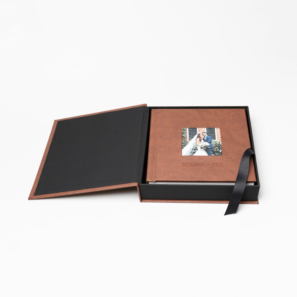 Leather cameo cover wedding Album Box