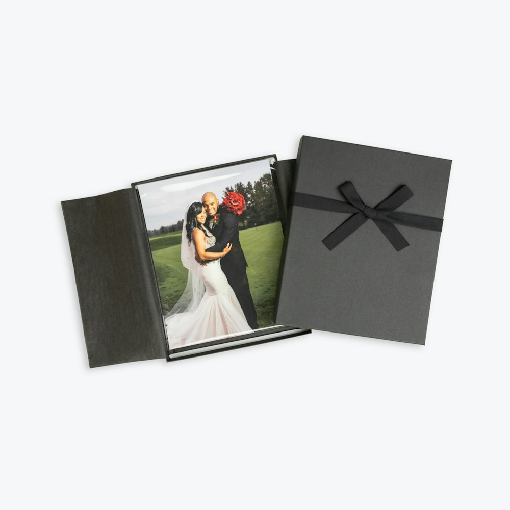 Wedding prints in charcoal Premium Packaging